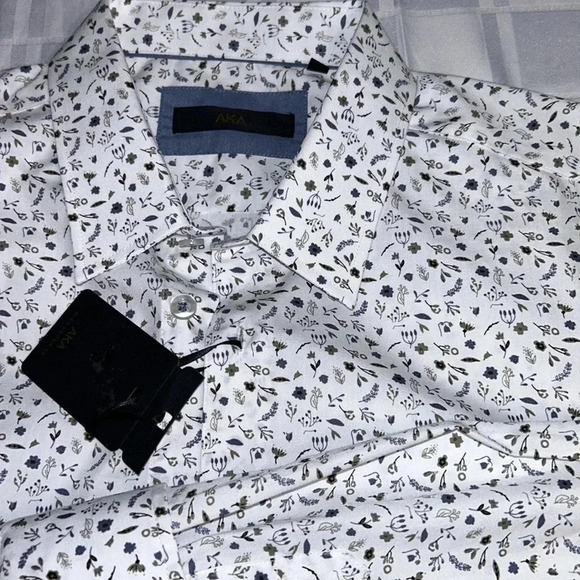 AKA, “also known as “ men shirt ,NWT,slim fit ,WHITE floral print,100 cotton, - Picture 7 of 12